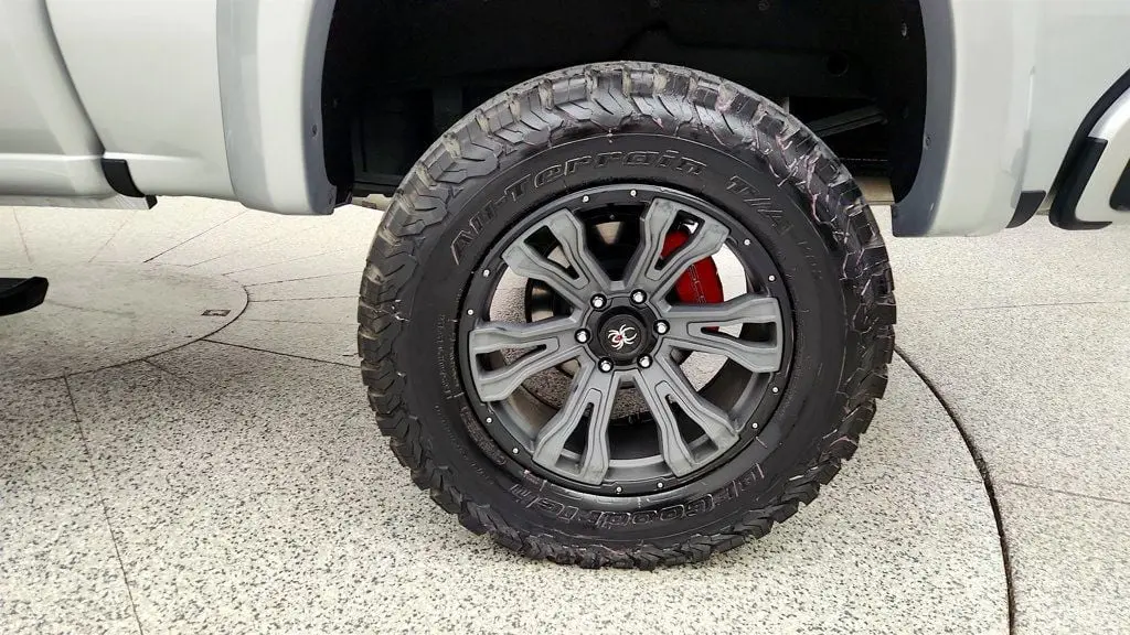2022 Chevrolet Silverado Ltd - $42,995