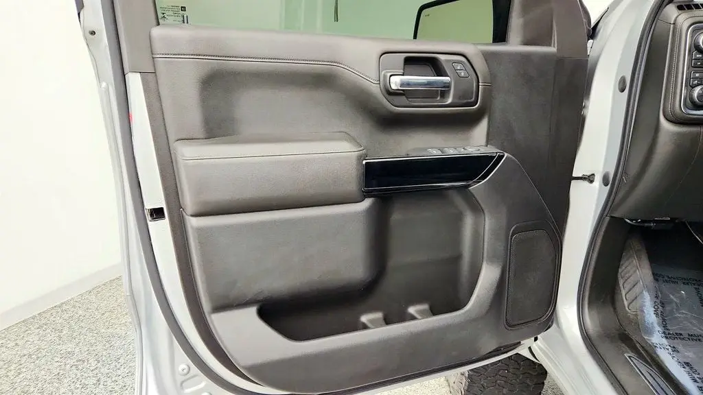 2022 Chevrolet Silverado Ltd - $42,995