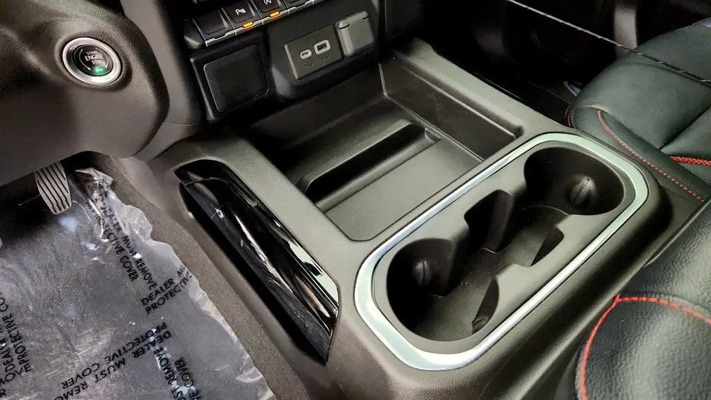 2022 Chevrolet Silverado Ltd - $42,995