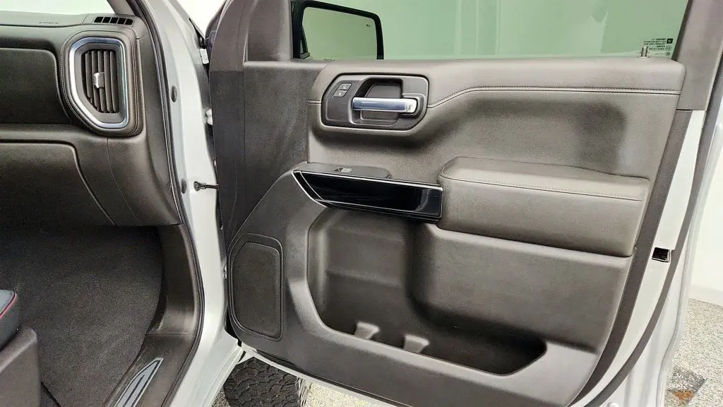 2022 Chevrolet Silverado Ltd - $42,995