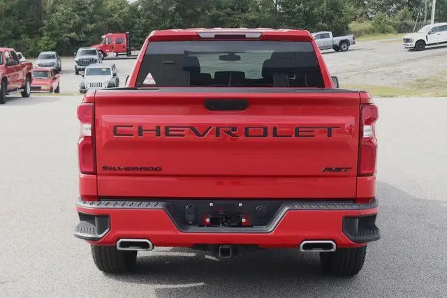 2022 Chevrolet Silverado Ltd - $42,980