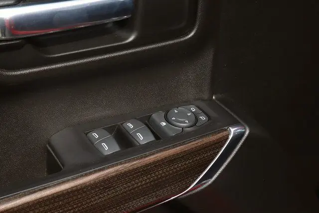 2022 Chevrolet Silverado Ltd - $42,980