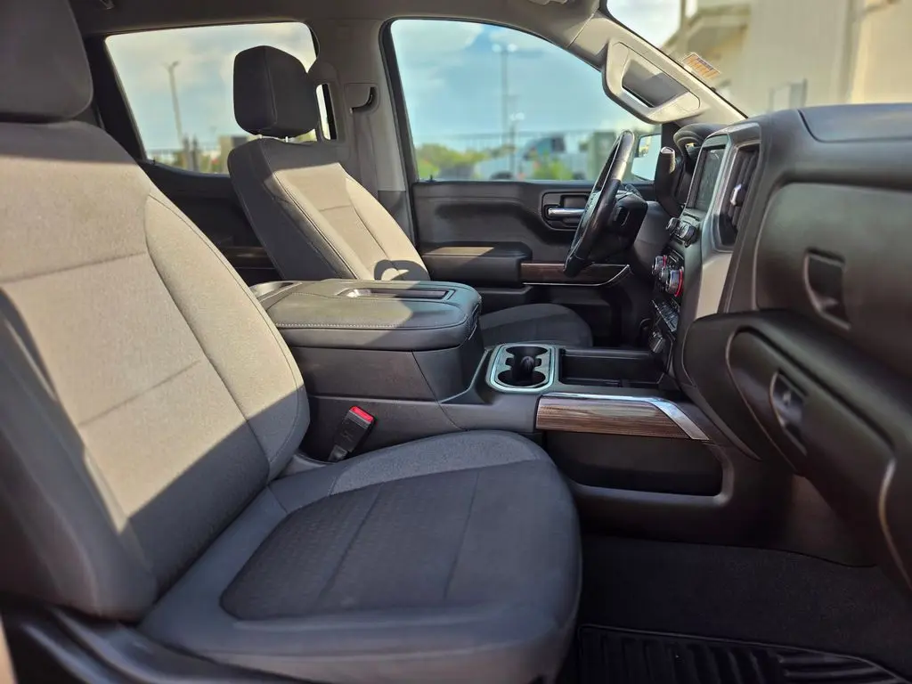 2021 Chevrolet Silverado - $31,697