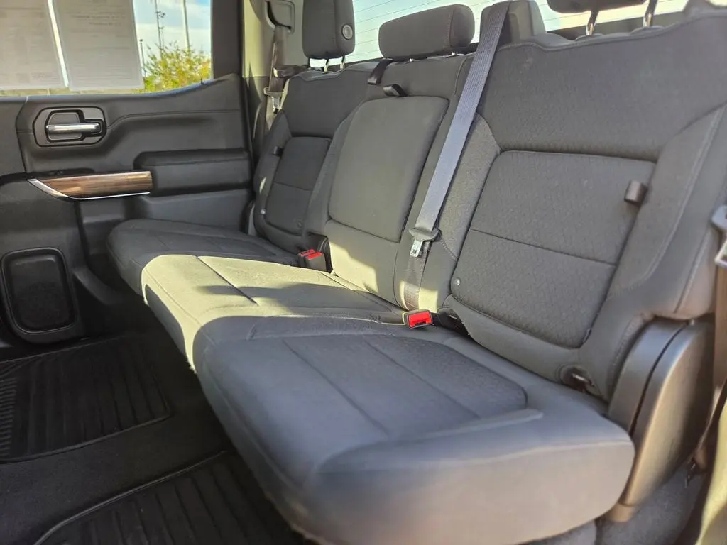 2021 Chevrolet Silverado - $31,697