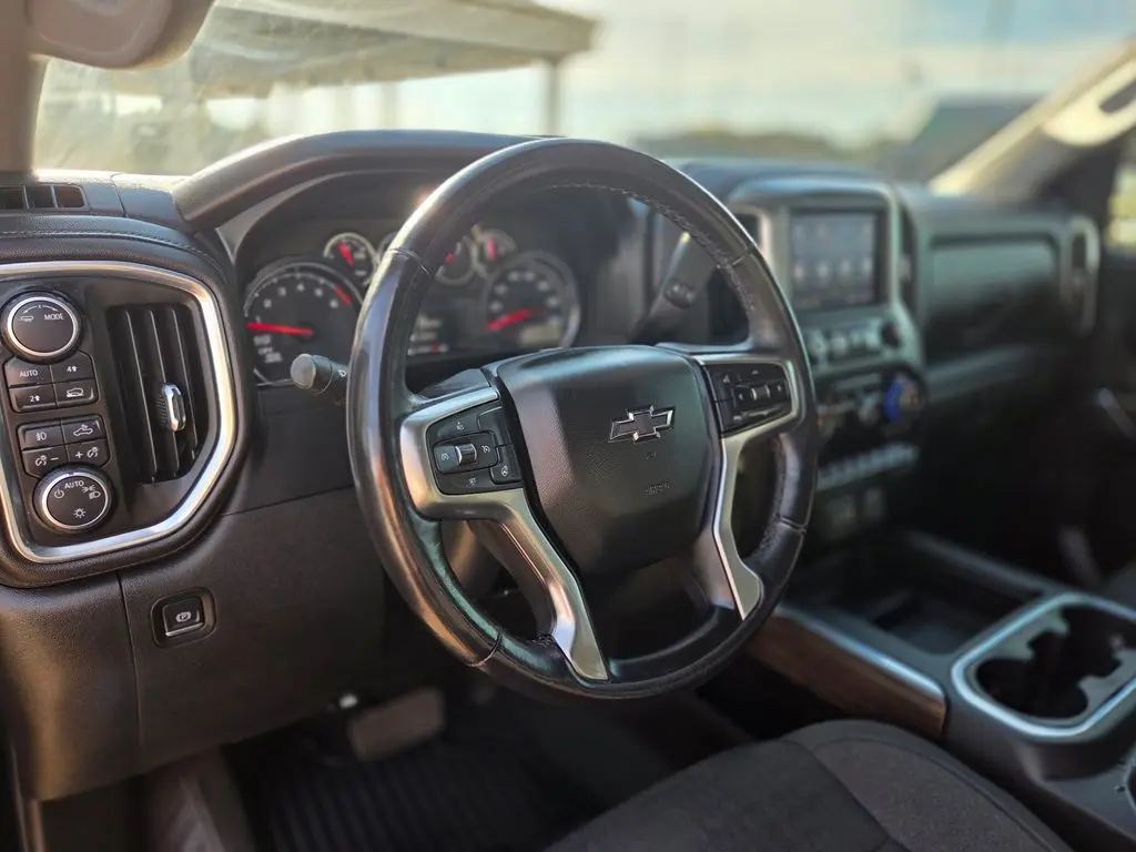 2021 Chevrolet Silverado - $31,697
