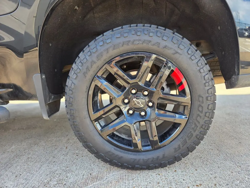 2021 Chevrolet Silverado - $31,697