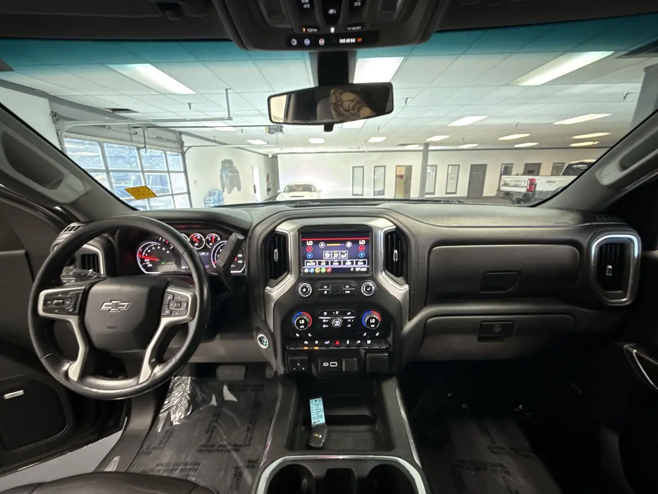 2019 Chevrolet Silverado - $23,418