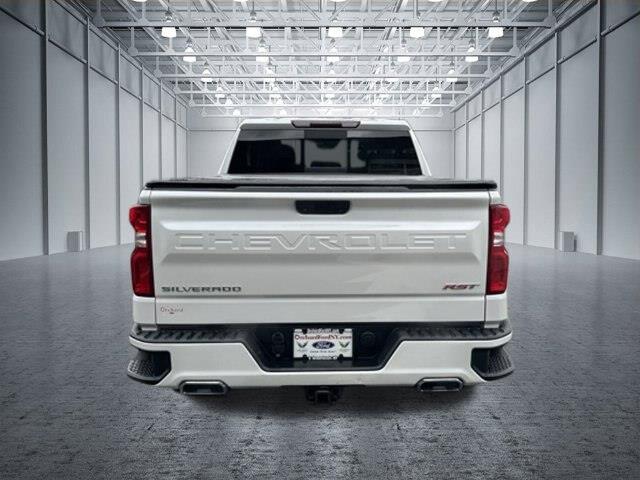 2021 Chevrolet Silverado - $35,850