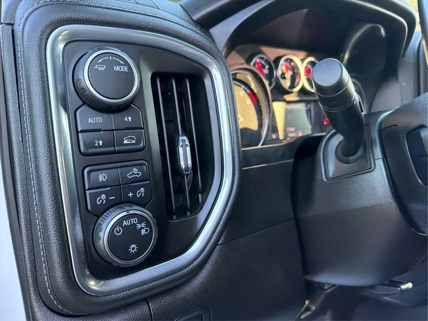 2021 Chevrolet Silverado - $32,199
