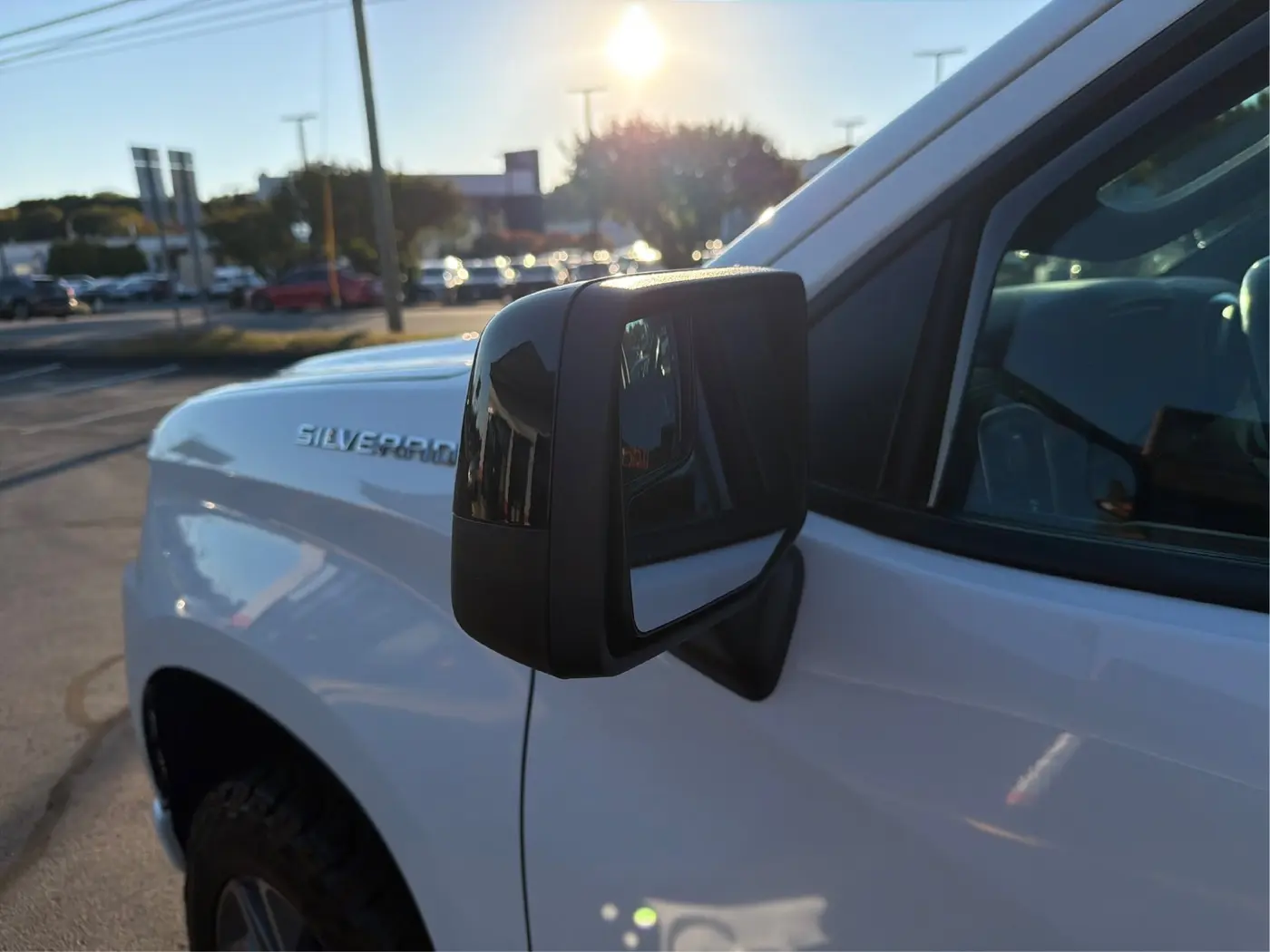 2021 Chevrolet Silverado - $32,199