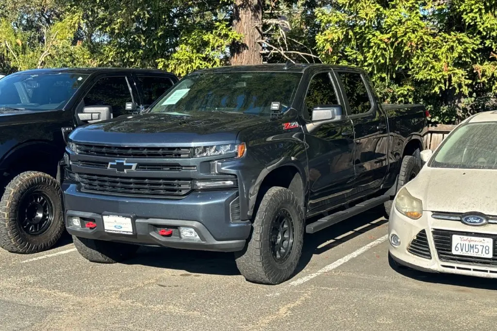 2021 Chevrolet Silverado - $44,763