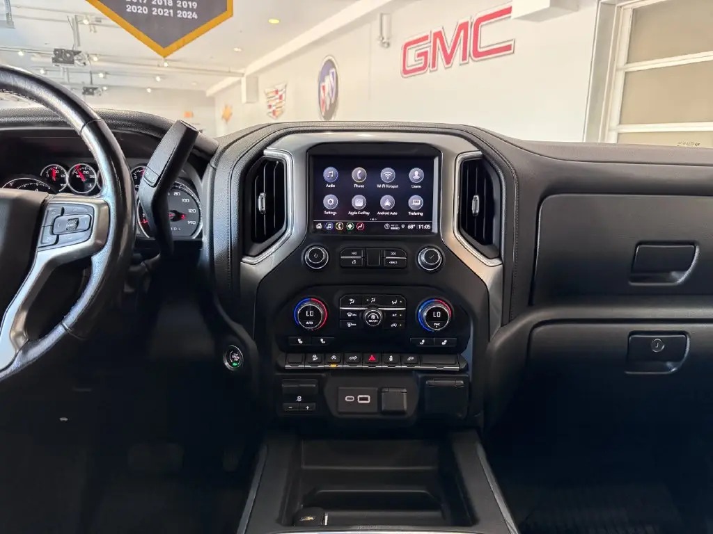 2021 Chevrolet Silverado - $40,487