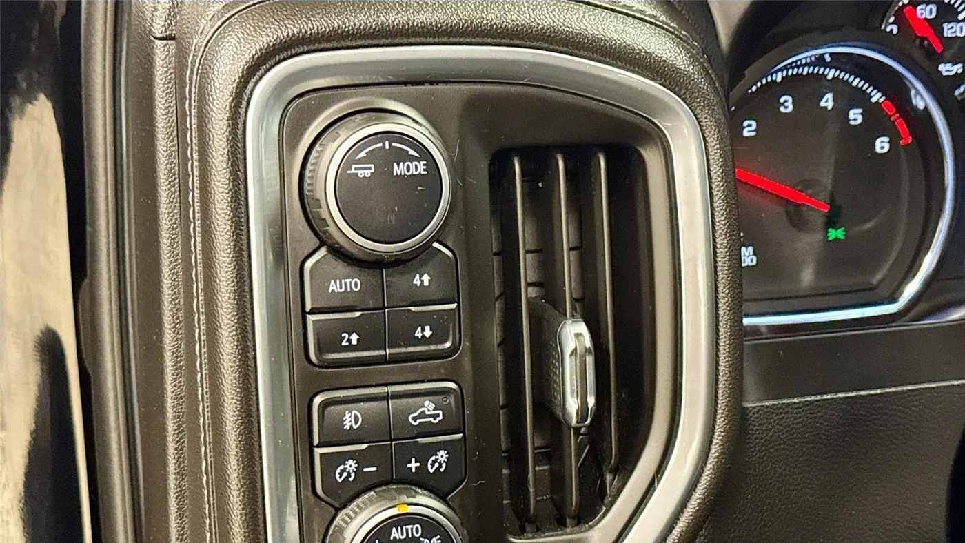 2022 Chevrolet Silverado 1500 Limited LT Trail Boss