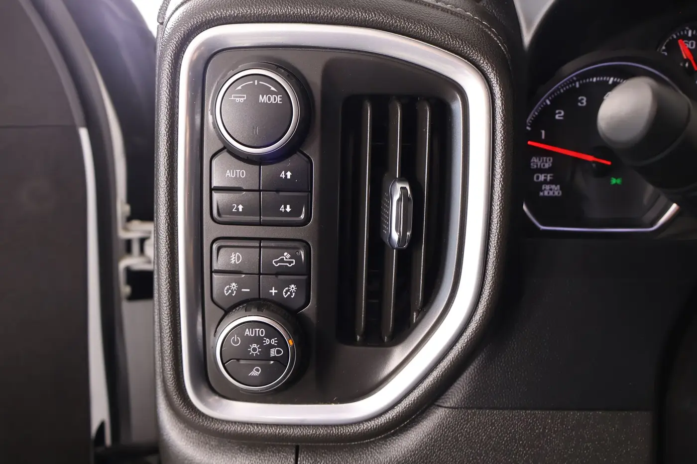 2022 Chevrolet Silverado Ltd - $34,489