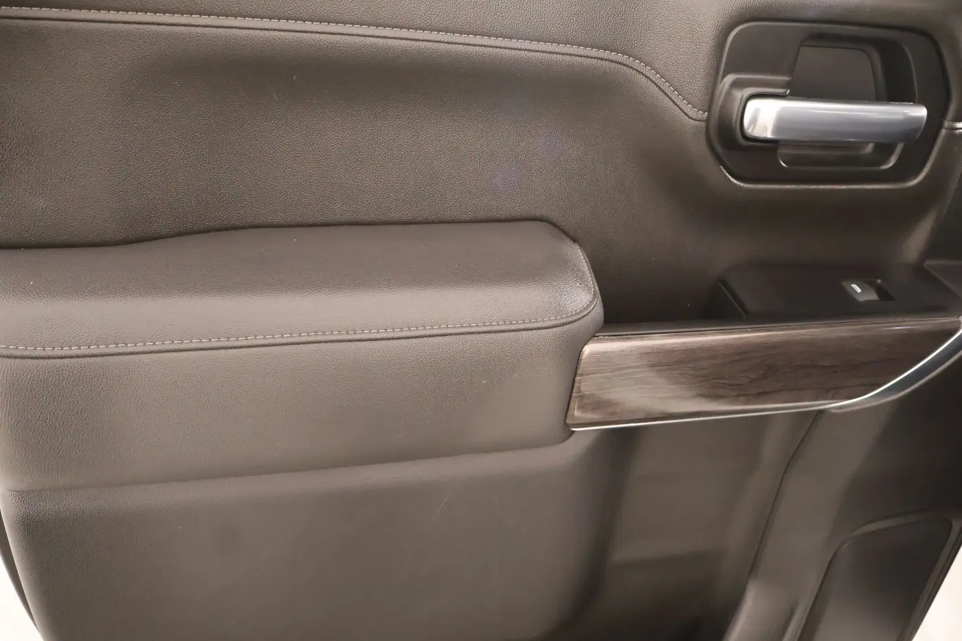 2022 Chevrolet Silverado Ltd - $34,489