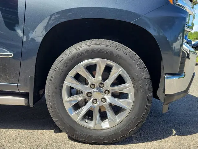 2021 Chevrolet Silverado - $41,353