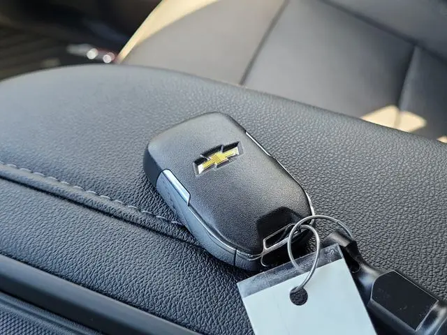 2021 Chevrolet Silverado - $41,353