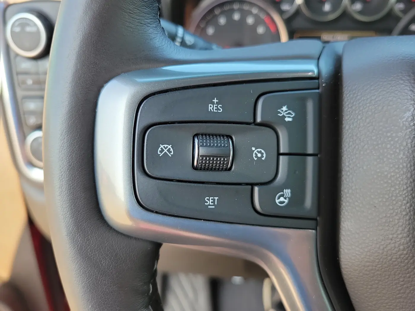 2022 Chevrolet Silverado Ltd - $39,245