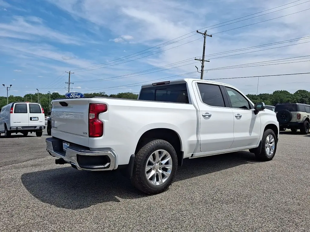 2021 Chevrolet Silverado - $38,000