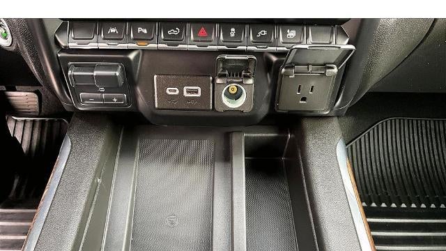 2022 Chevrolet Silverado 1500 Limited High Country
