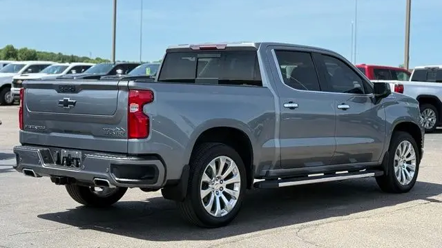 2021 Chevrolet Silverado 1500 High Country