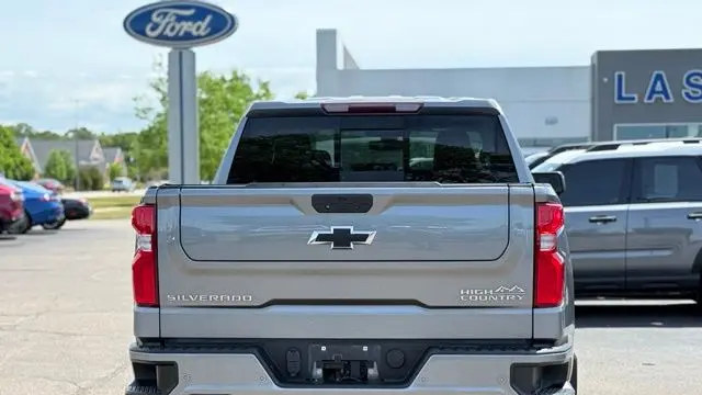 2021 Chevrolet Silverado 1500 High Country