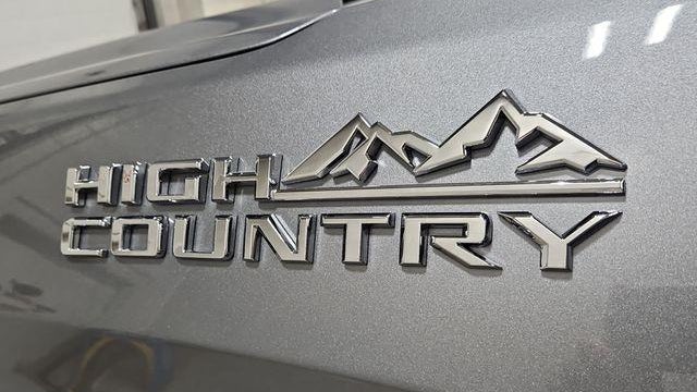 2020 Chevrolet Silverado 1500 High Country