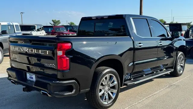 2021 Chevrolet Silverado 1500 High Country