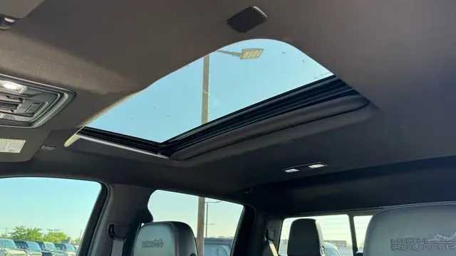 2021 Chevrolet Silverado 1500 High Country