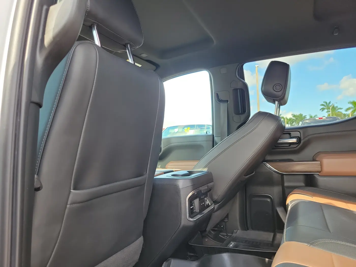 2022 Chevrolet Silverado Ltd - $39,990