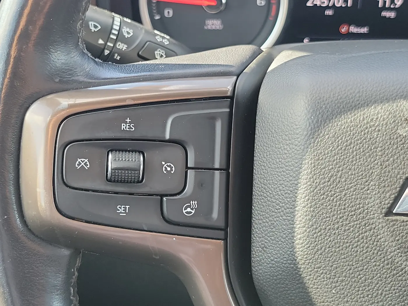 2022 Chevrolet Silverado Ltd - $39,990