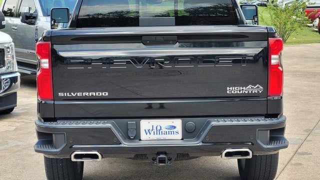 2021 Chevrolet Silverado 1500 High Country