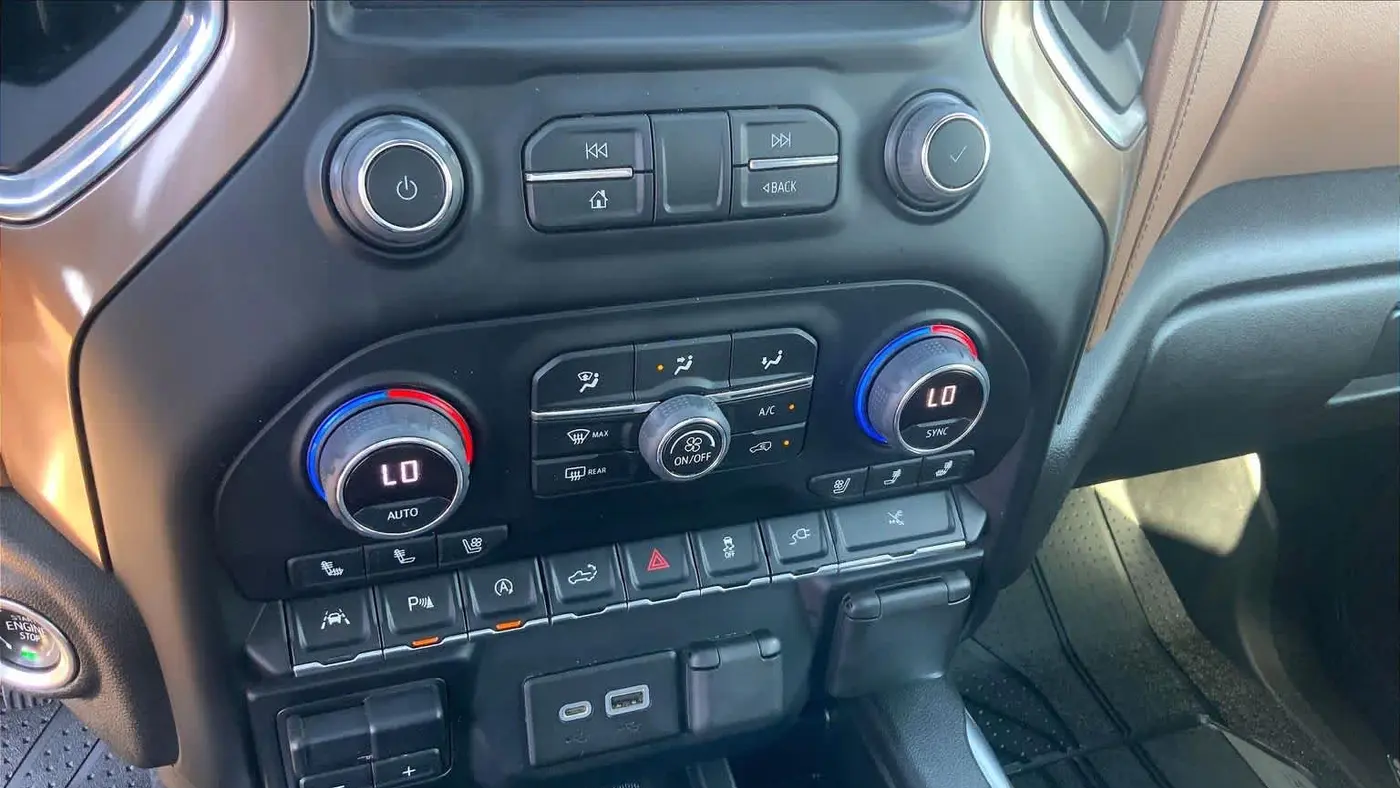 2022 Chevrolet Silverado 1500 Limited High Country