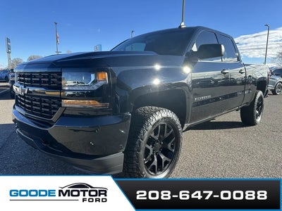 2018 Chevrolet Silverado 1500 4X4 Custom 4DR Double Cab 6.5 FT. SB