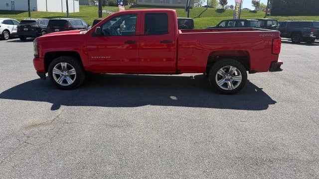 2016 Chevrolet Silverado 1500 Custom