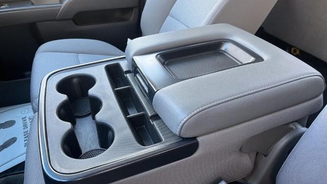 2018 Chevrolet Silverado 1500 Custom