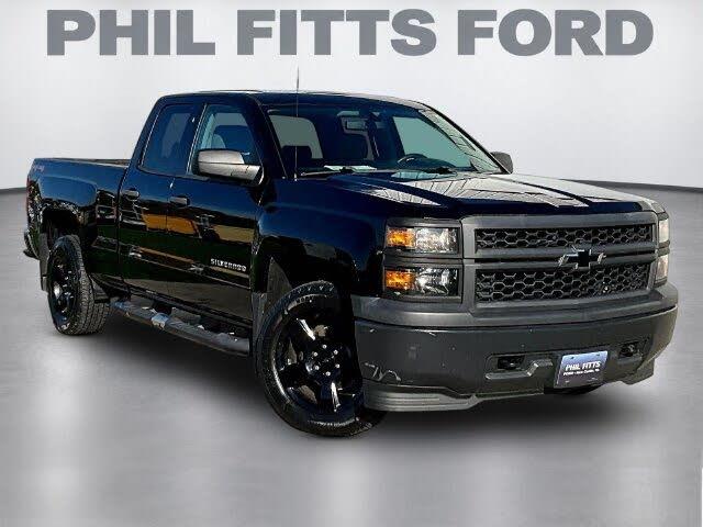 2015 Chevrolet Silverado - $15,980