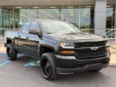 2018 Chevrolet Silverado 1500 4X4 Custom 4DR Double Cab 6.5 FT. SB