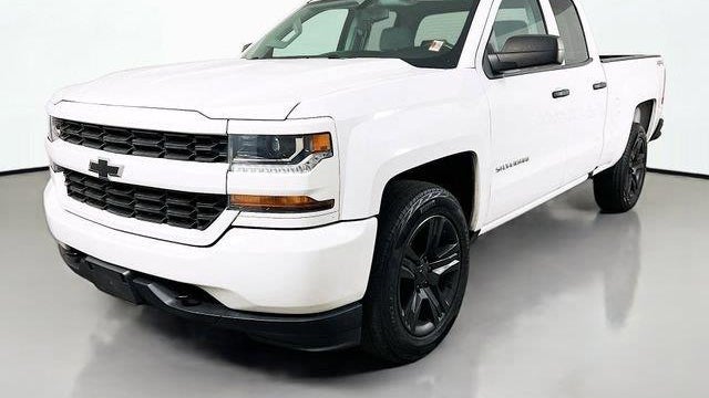 2018 Chevrolet Silverado 1500 Custom