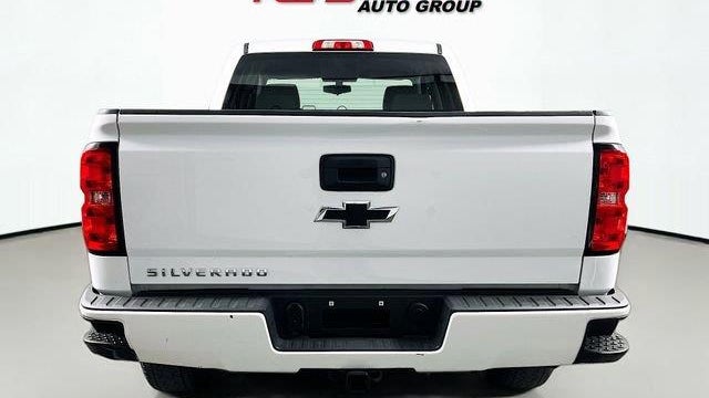 2018 Chevrolet Silverado 1500 Custom
