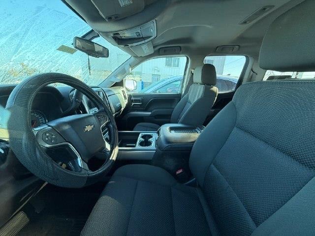 2016 Chevrolet Silverado - $20,412