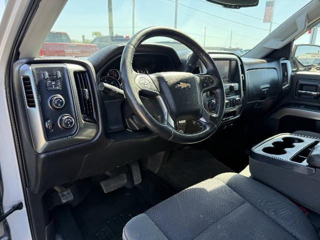 2015 Chevrolet Silverado - $8,483