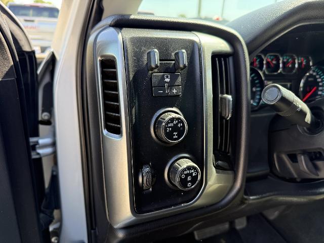 2015 Chevrolet Silverado - $8,483