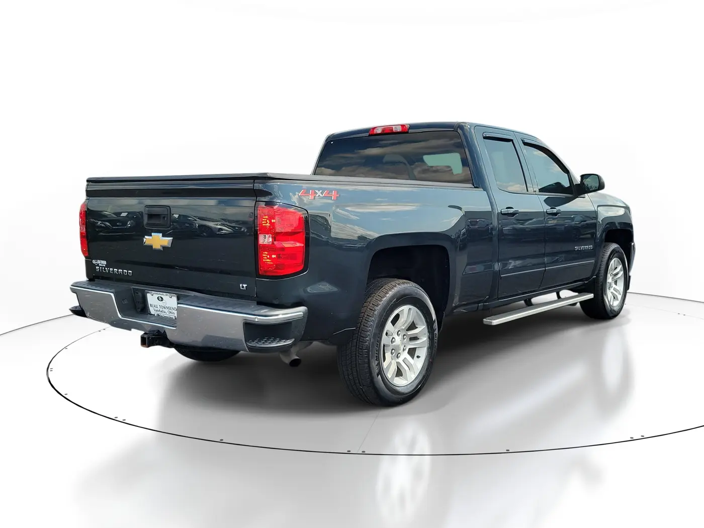 2018 Chevrolet Silverado - $24,496