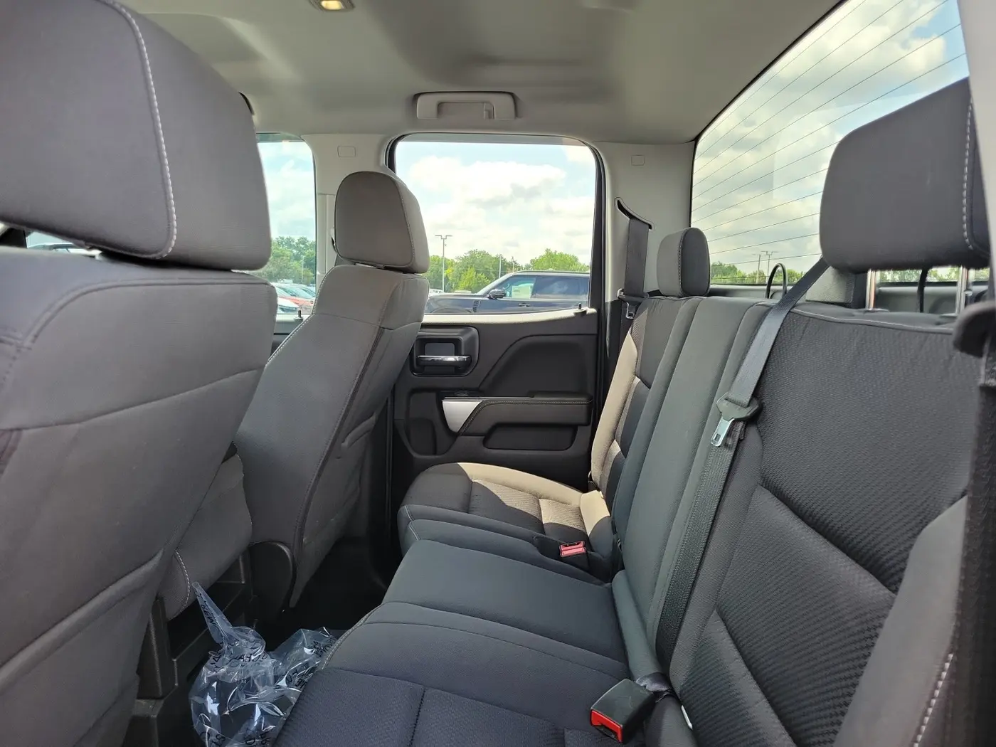 2018 Chevrolet Silverado - $24,496