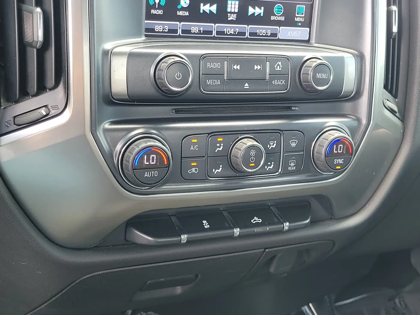 2018 Chevrolet Silverado - $24,496