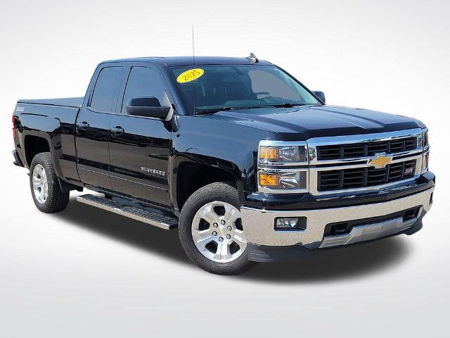2015 Chevrolet Silverado - $13,979