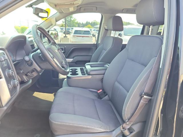 2015 Chevrolet Silverado - $13,979