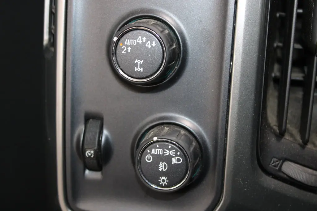 2018 Chevrolet Silverado - $22,748