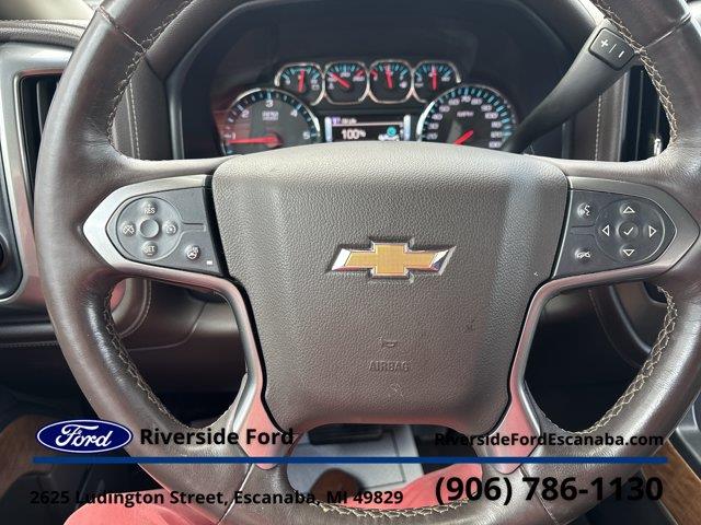 2015 Chevrolet Silverado - $25,995